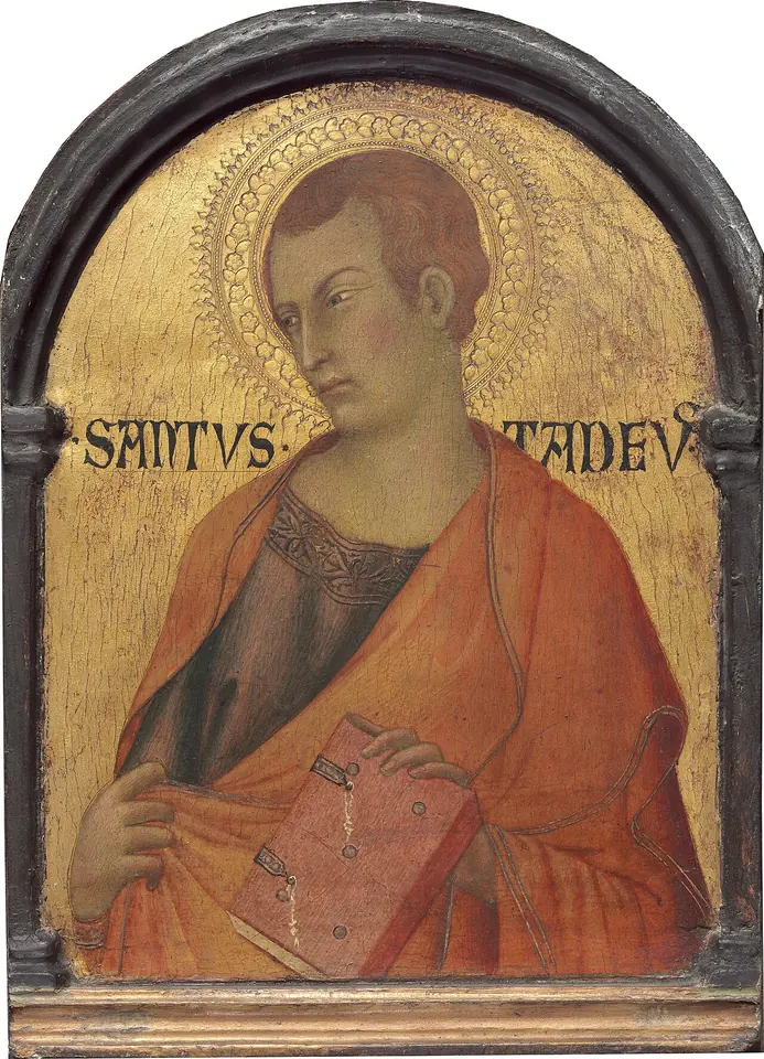 Arched gold-ground panel of a young, beardless apostle with a halo in a red mantle holding a red book, the words SANCTUS TADEUS painted beside his head