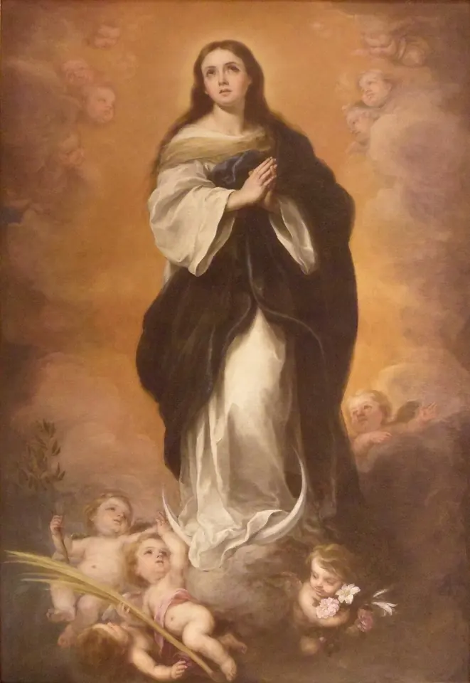 The young Virgin Mary in a white robe and dark blue mantle stands on clouds with her hands joined in prayer, looking upward, with small cherubs at her feet