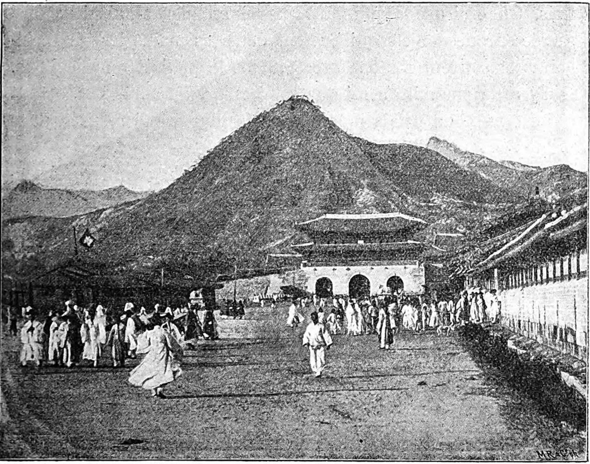 Old engraving of a wide street leading to a great palace gate beneath a steep mountain, with crowds of people in white robes