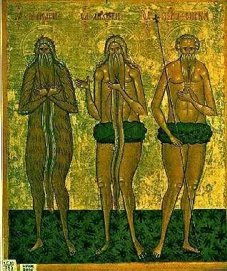 Icon of three gaunt desert hermits with very long beards standing side by side on a gold background, covered only by their hair and leafy loincloths, Macarius in the center