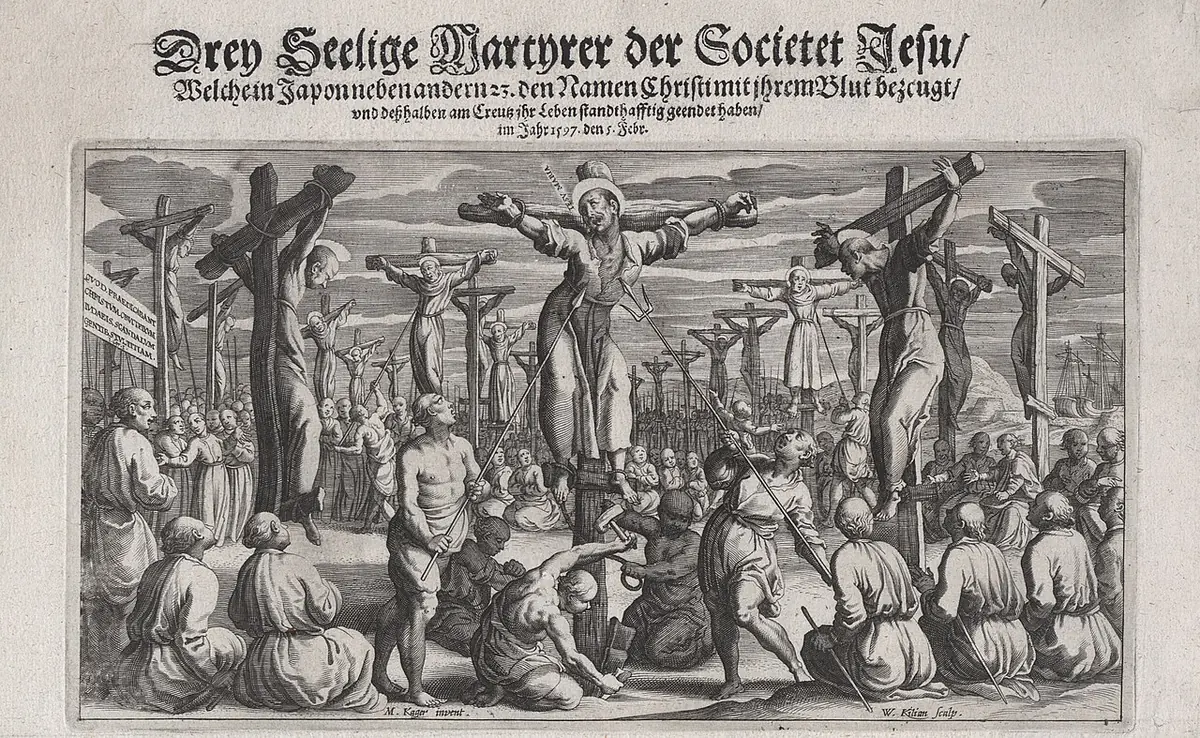 Wide engraving of a crowd of Japanese onlookers kneeling and standing before a hill crowded with crosses, three robed men on the nearest crosses, under a German heading in black letter type